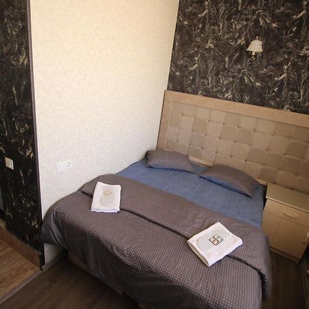 Oazis Hotel Noratus Ngoại thất bức ảnh