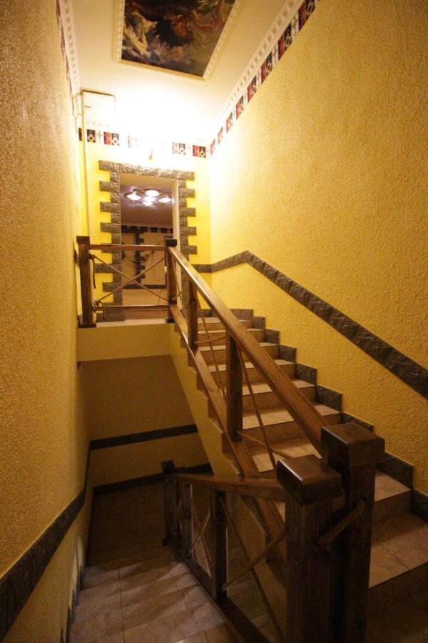 Oazis Hotel Noratus Ngoại thất bức ảnh