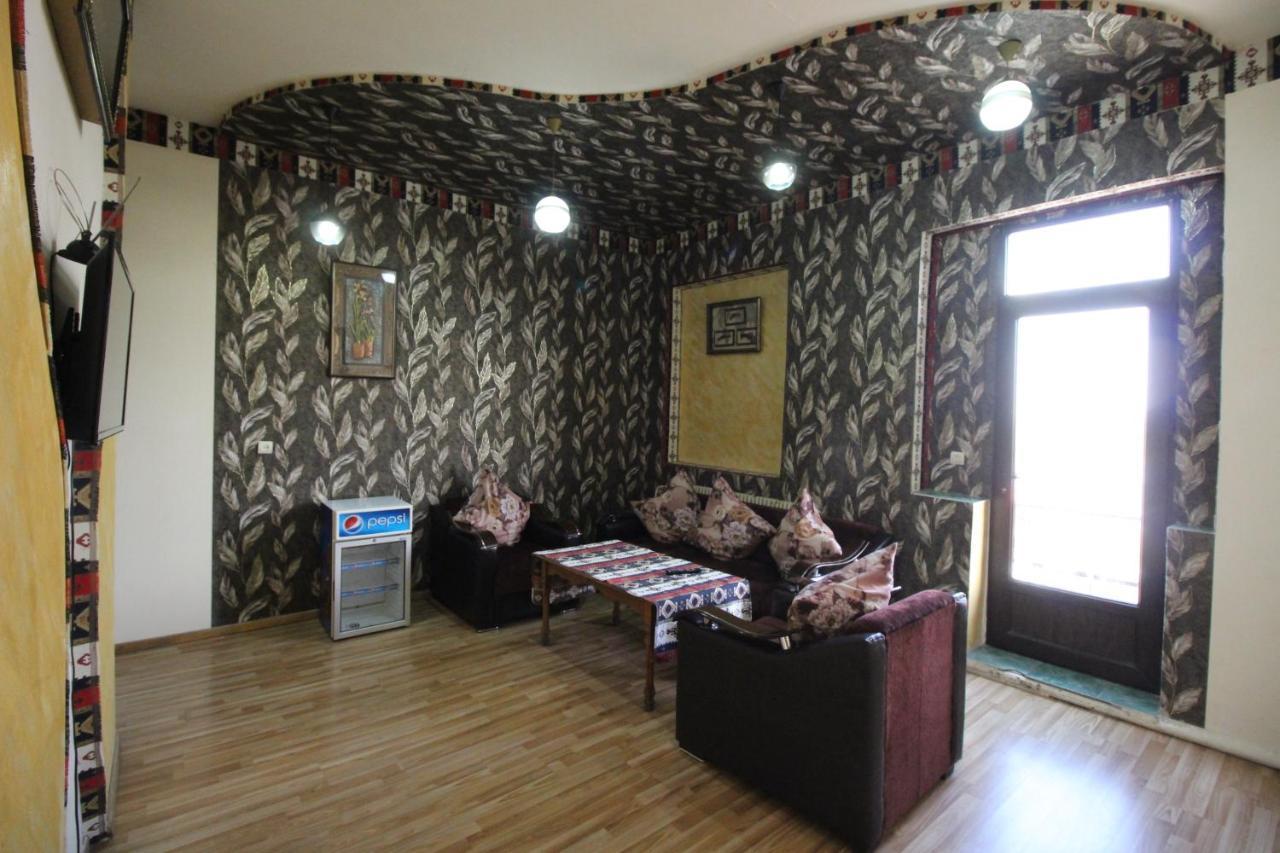 Oazis Hotel Noratus Ngoại thất bức ảnh