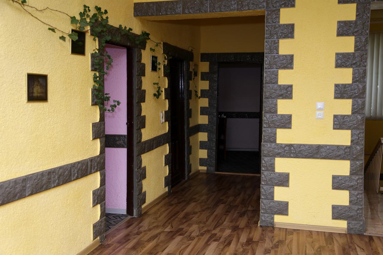 Oazis Hotel Noratus Ngoại thất bức ảnh