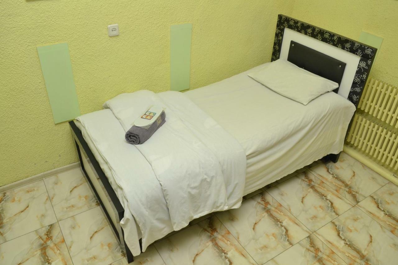 Oazis Hotel Noratus Ngoại thất bức ảnh